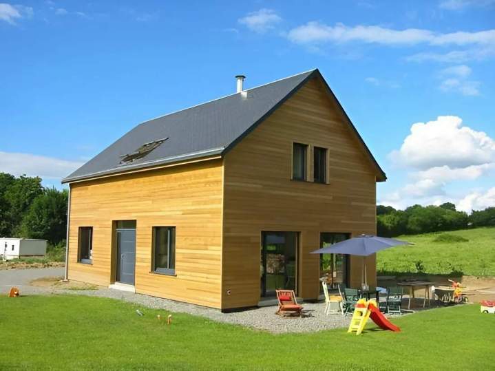 Mise en place du maison en bois Manche