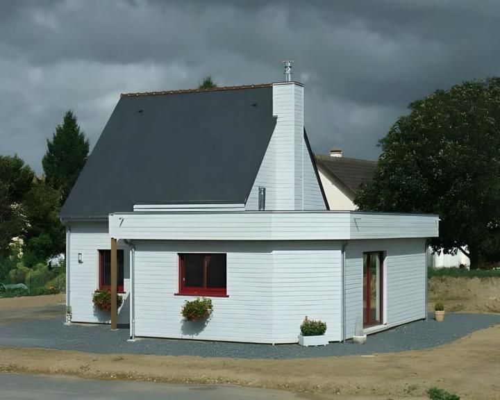 Mise en place du maison en bois Manche